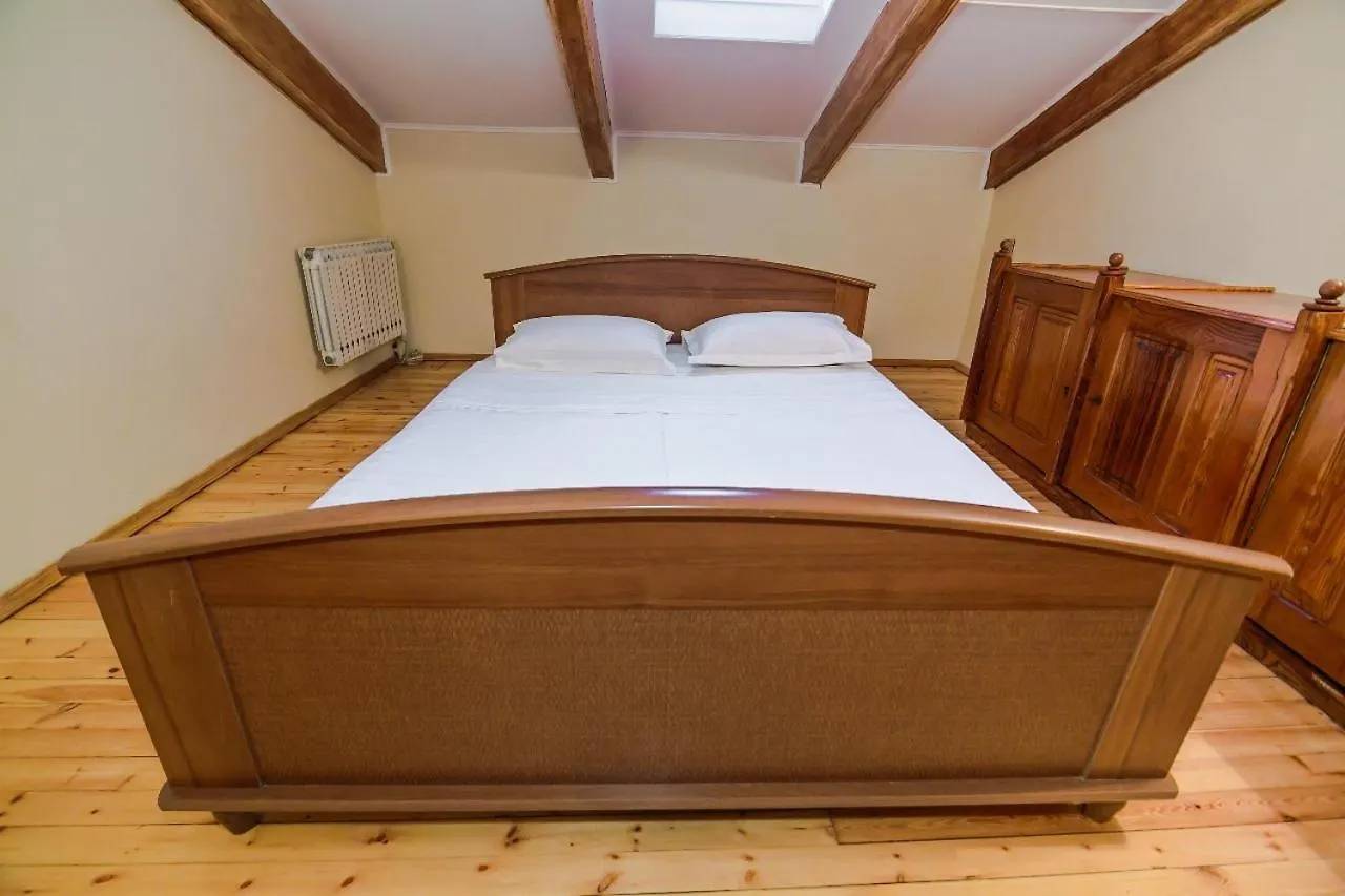 Baku City Apartment 4 Bedrooms
